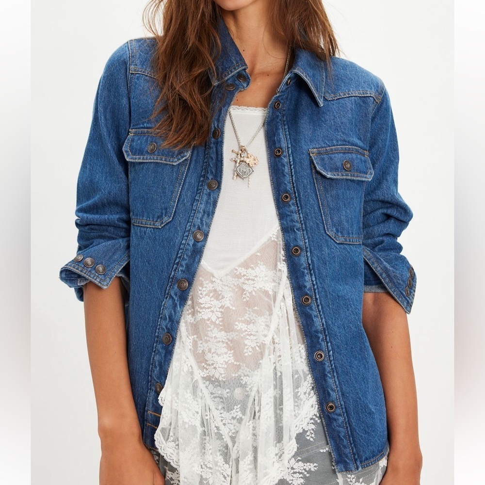 NWT Free People Blakely Denim Shirt in Brooke Classic Rinse Wash